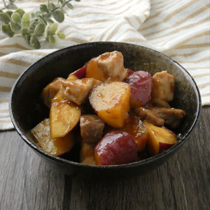 レンジで簡単！「豚肉とさつま芋のショウガ醤油煮」