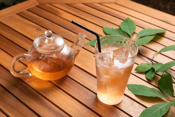 地域の野生クロモジを使ったクロモジ茶