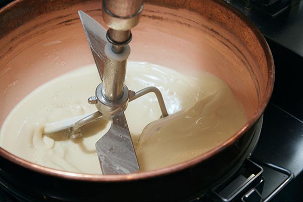 【北海道札幌市・千歳市・東京都大田区】北海道新土産のバームクーヘン「北のシロエ」登場！食べ方で変わる2つの味わい