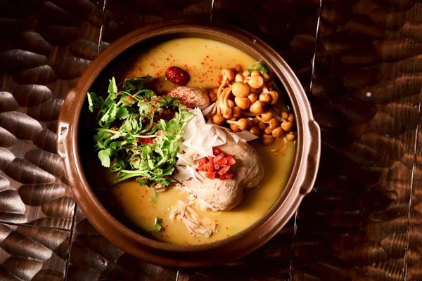 【東京都渋谷区】参鶏湯専門店「CLASSIC参鶏湯 渋谷」移転オープン！全6種の薬膳参鶏湯も登場