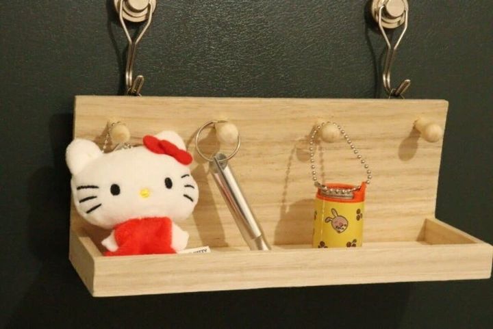 ダイソー 木製ウォールインテリア（フック付） 使用例