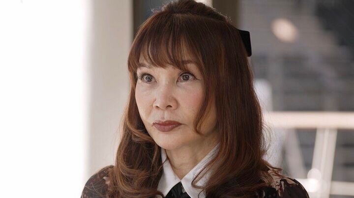 【写真・画像】「恋愛結婚は3年以内に離婚する」「頭の中がお花畑」“年齢の割に幼稚”な34歳美人経営者を植草美幸がバッサリ 1枚目