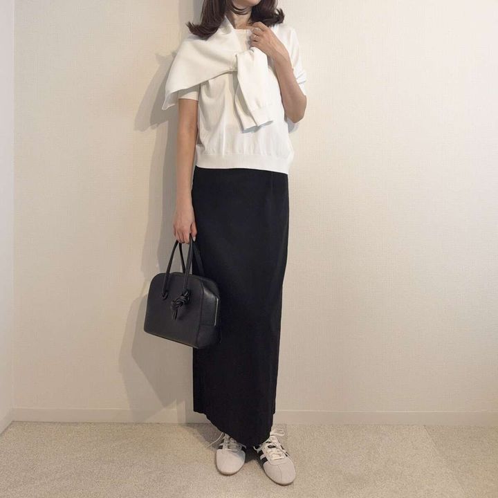 N.O.R.C ハーフスリーブニット カーディガン肩がけ スカートコーデ