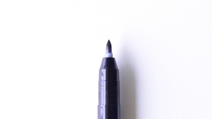 100均の筆ペンを比較！薄墨やカラーも紹介【ダイソー・セリア・キャンドゥ】