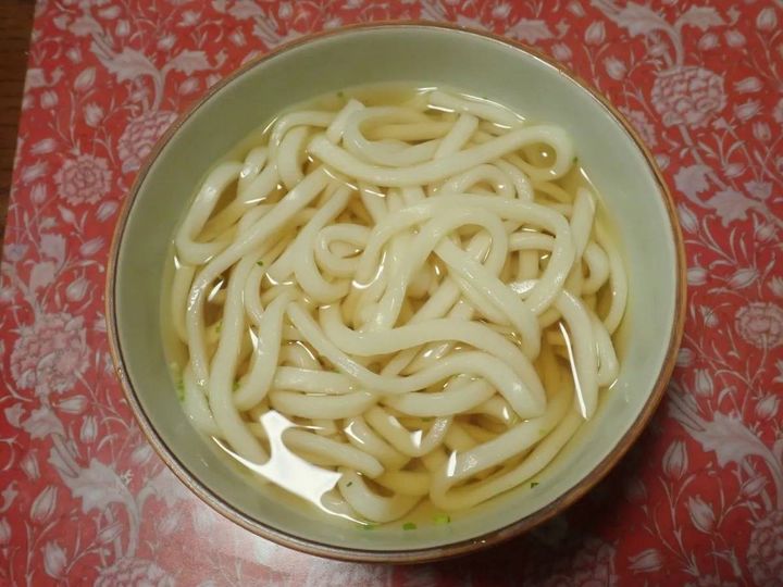 DAISO(ダイソー)：ヒガシマル うどんスープ 4P