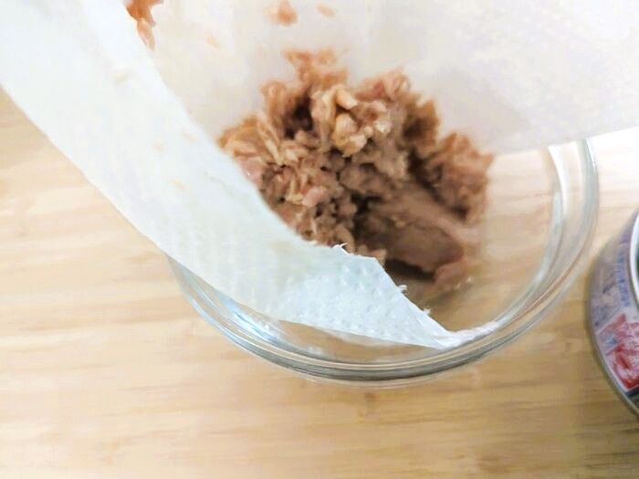 〈メーカー公式〉ツナ缶の油を切る方法→試してみたら…さすがだった！切った油のおすすめ活用法も♪