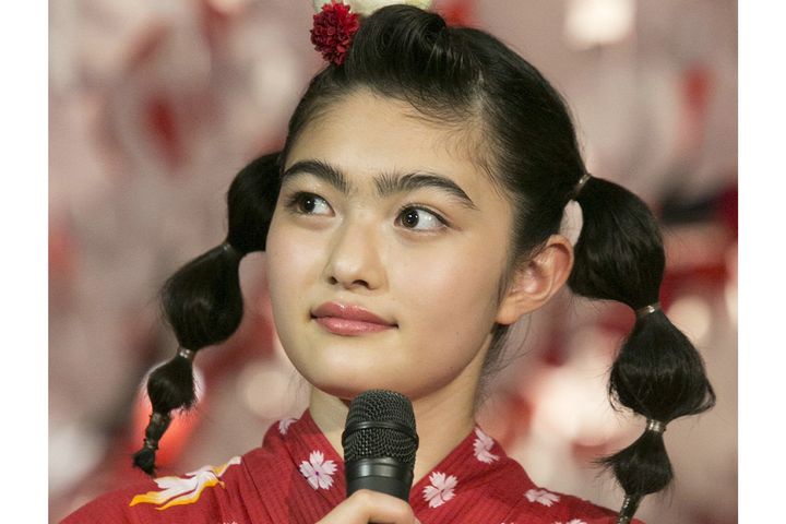 井上咲楽さん（2017年7月10日、時事）