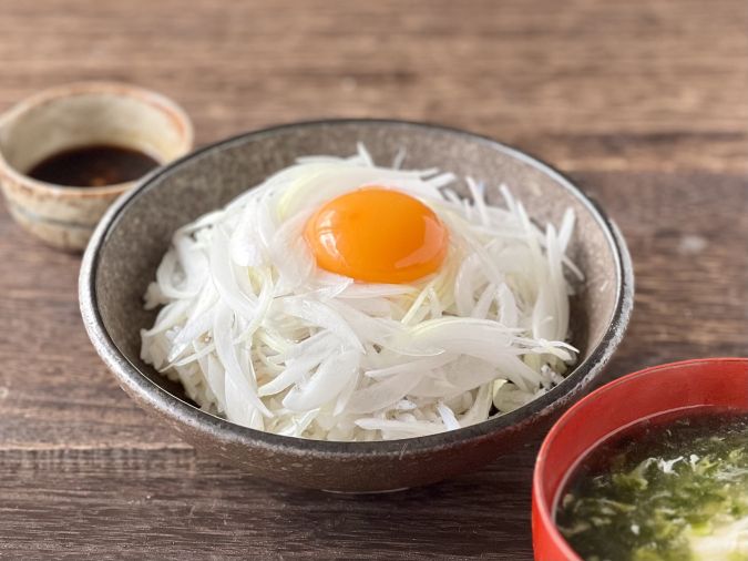 新たまねぎののっけ丼