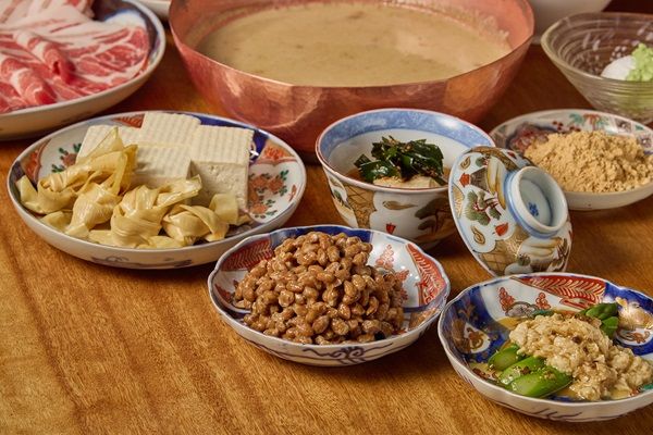 【東京都渋谷区】「しゃぶしゃぶKINTAN代官山本店」新コース！腸内環境に着目した“納豆しゃぶしゃぶ”