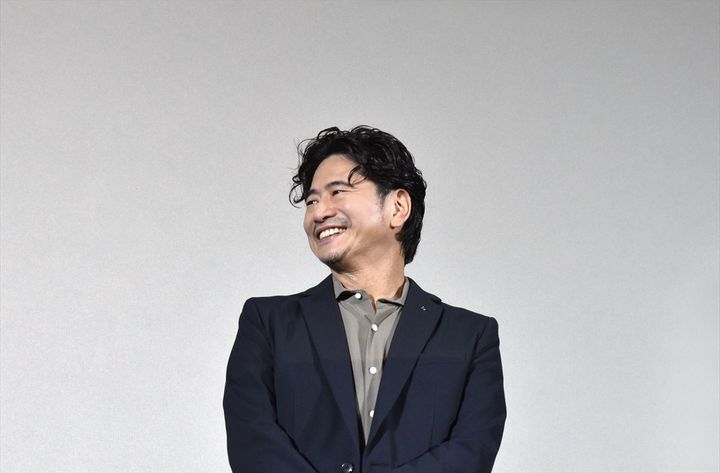 映画『月の犬』完成披露舞台あいさつに登壇した萩原聖人 （C）PYRODIVE width=