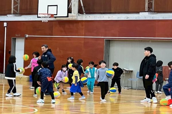 シーホース三河がオークションを実施！選手が使用した直筆サイン入りアイテムも出品