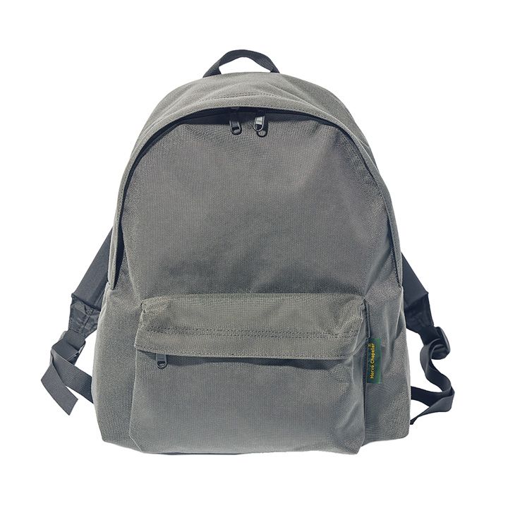 バックパックを買うならベーシックカラーがおすすめ！FUDGE編集部厳選10選