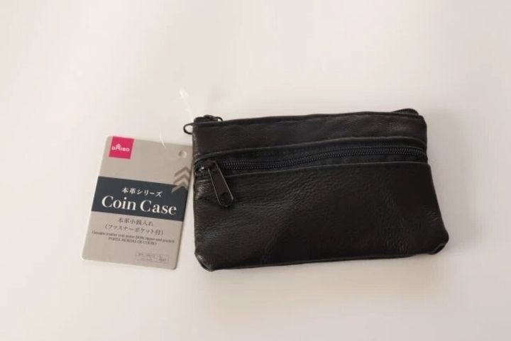 ダイソー 本革小銭入れ 黒
