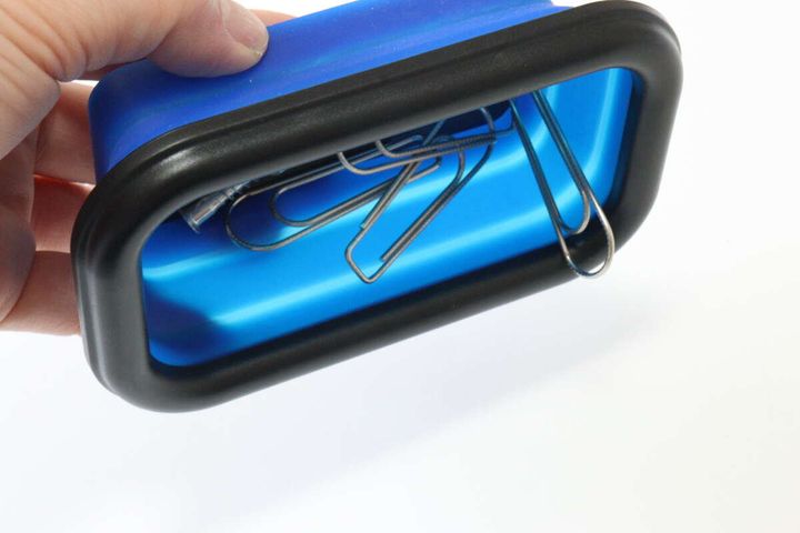 折りたたみ式マグネットトレー（長方形） 使用例