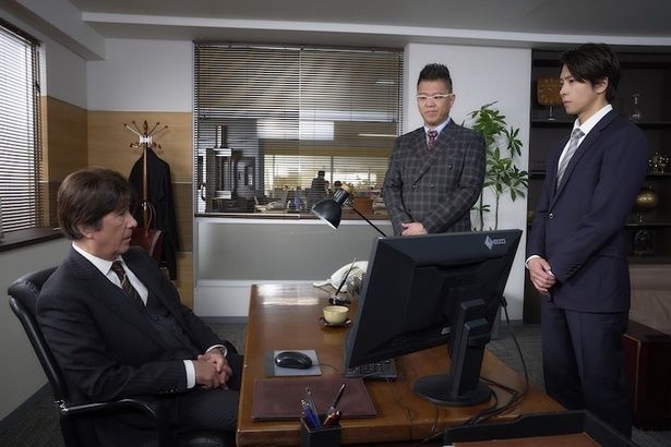 (C)大谷アキラ・夏原武・水野光博／小学館(C)2026 映画『正直不動産』製作委員会