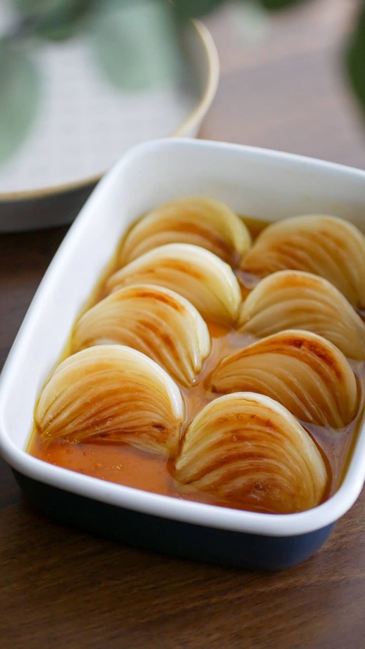 新玉ねぎのオイル漬け保存容器に漬けるだけ