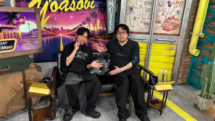 【写真・画像】2026シーズン、月曜日MCは安元洋貴＆榎木淳弥に決定！ピンマイクに飴、ポッケに予備のお菓子…榎木の奇行に安元が大爆笑 1枚目