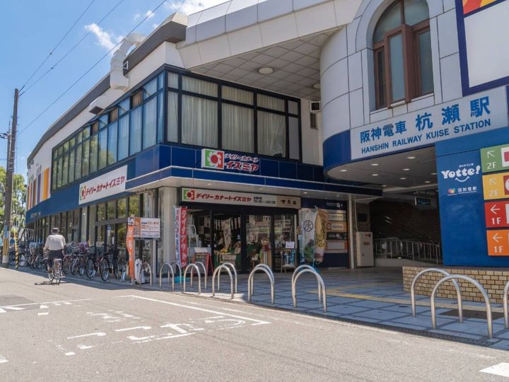 All About ニュース編集部が全国200人を対象に実施した「難読駅名に関するアンケート」の調査結果から、読むのが難しいと思う「阪神本線の駅」ランキングを発表！ 2位「杭瀬」を抑えた1位は？