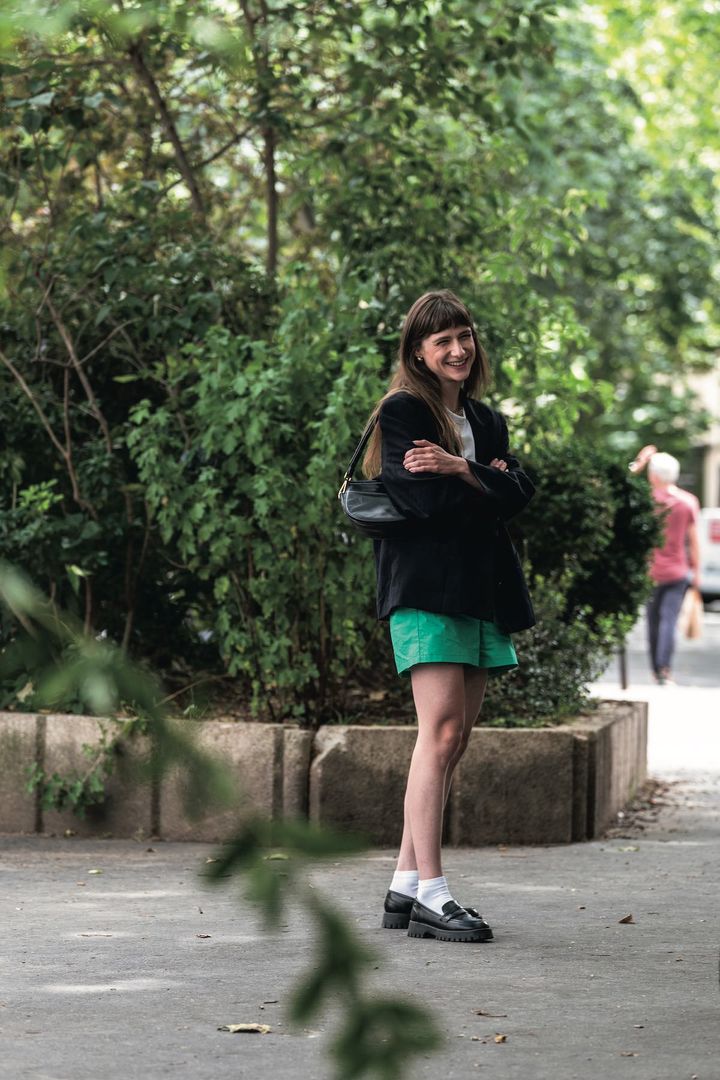 そろそろショートパンツの季節が到来！コーデのポイントはソックスと丈の長さ