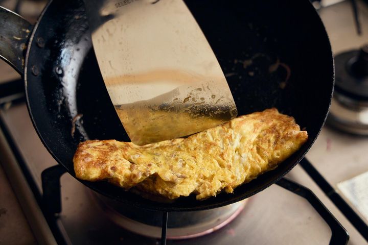 オムレツをつくる③