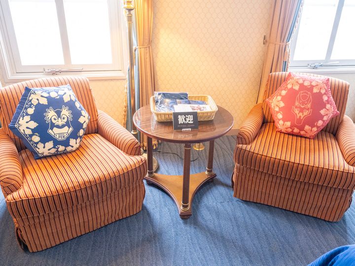 ホテルデンハーグ特別室 クッション