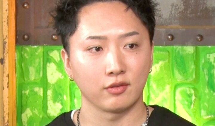 【写真・画像】「どういう意図であの髪型に？」アイドルオタクからの電話に担当美容師が怯え 1枚目