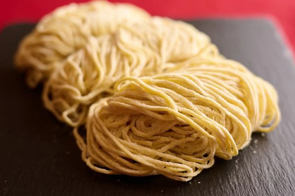 【大阪府大阪市】梅田に、“コク辛”の一杯を味わえる「赤から麺」OPEN！ランチ営業のみ＆1日60食限定