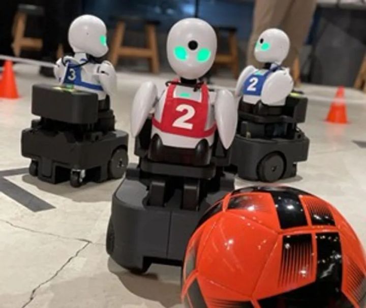 OriHime Cartを使用したOriHimeサッカーのイメージ