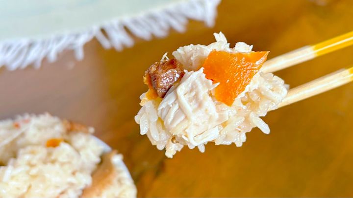 鶏肉マシマシ炊き込みご飯