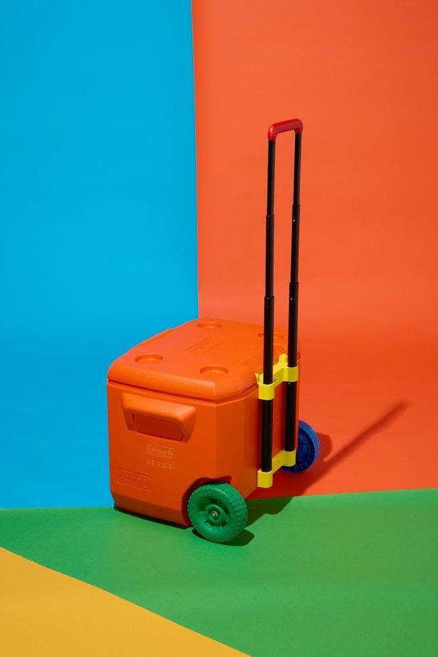 WHEELED COOLER 60QT(1万5400円)