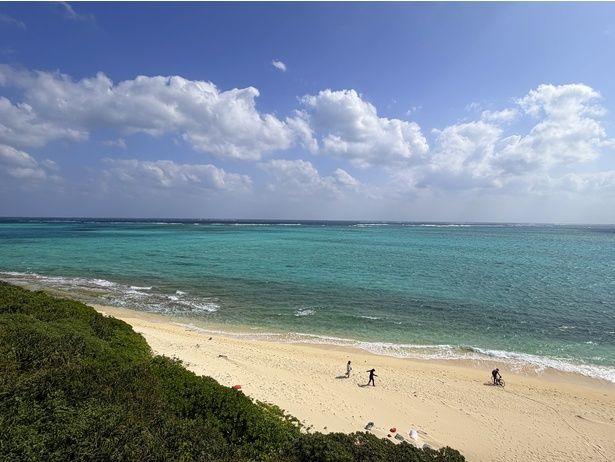 池間島の「オハマビーチ」は池間大橋を渡ってすぐの場所にある