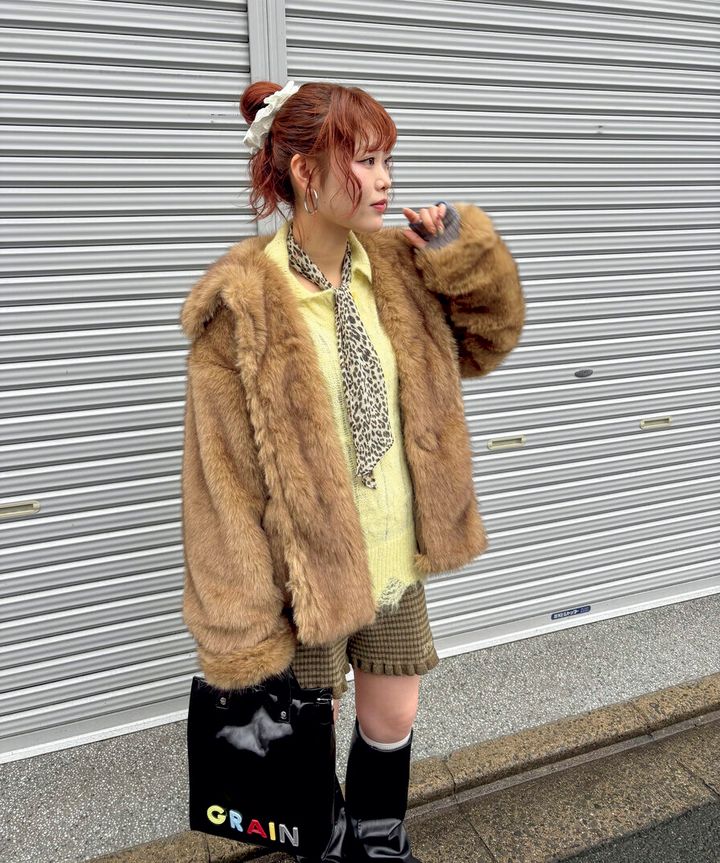 【SNAP】春を意識したイエローのニット♡ 中村唯菜さん