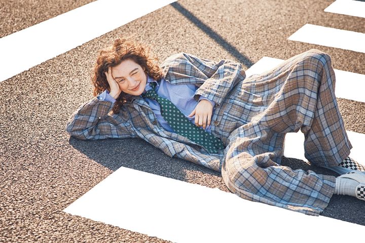 嘘でしょ？でも意外とイケる？春だから許されるロマンティックコーデ6選