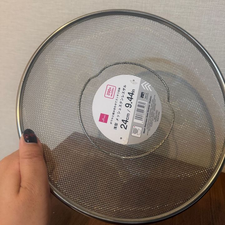 ダイソーで、この夏に向けたザル探し！人気のあの商品にそっくりなアイテム発見