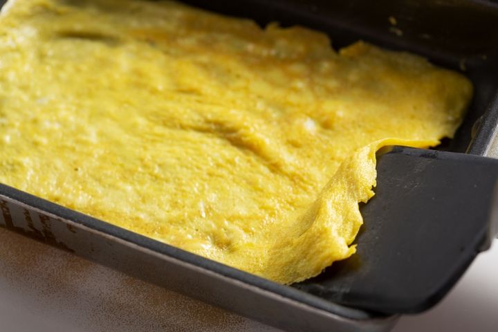 お弁当のおかずに！くるくる海苔卵焼き by みずかさんの作り方4