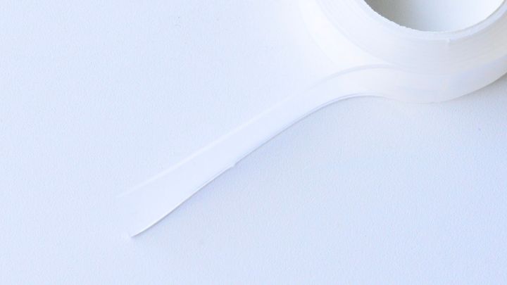 100均「両面テープ」を徹底レポート！【セリア・ダイソー】強力なのは？