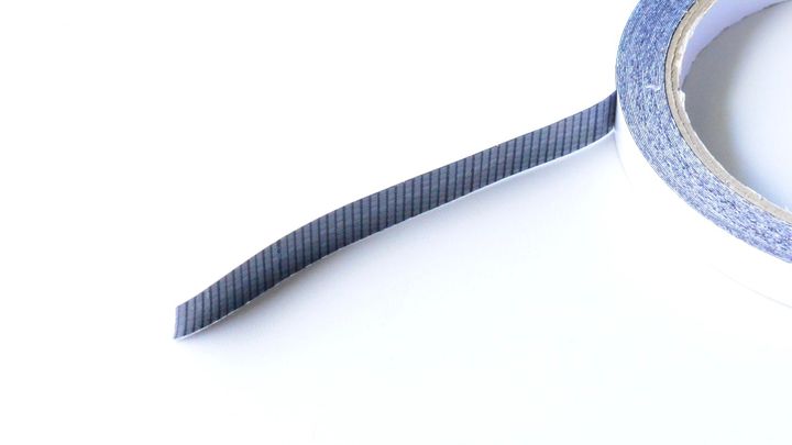 100均「両面テープ」を徹底レポート！【セリア・ダイソー】強力なのは？