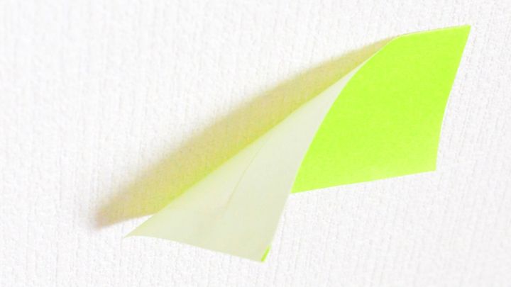 100均「両面テープ」を徹底レポート！【セリア・ダイソー】強力なのは？