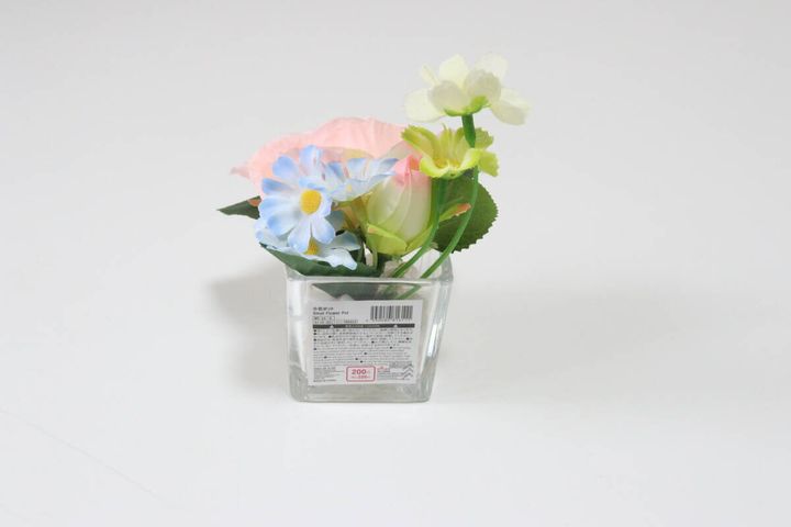 ダイソー 小花ポット 商品情報