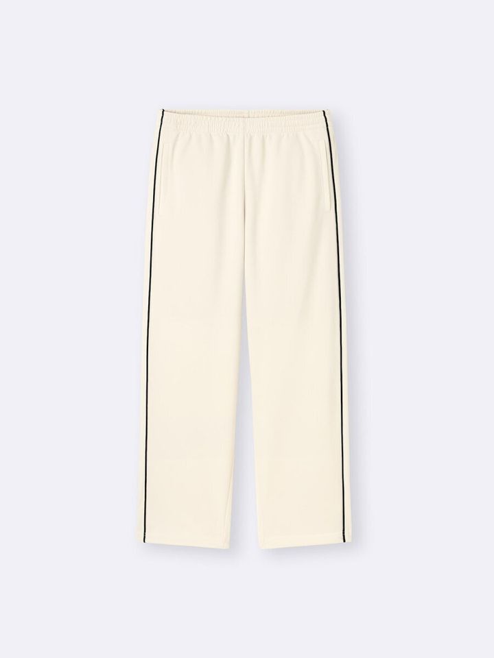 GUのトラックパンツ