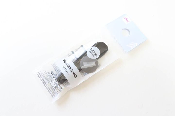 マスカラコーム（折りたたみ） メイクグッズ