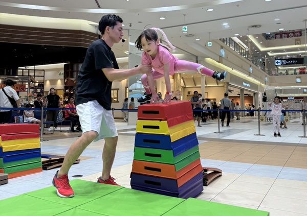 【東京都立川市】コモンズ立川立飛で「GWキッズ＆ファミリーフェス」開催！巨大跳び箱に縁日も