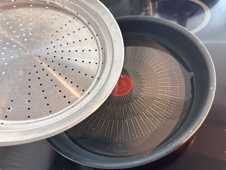 24〜26cmのフライパンに対応