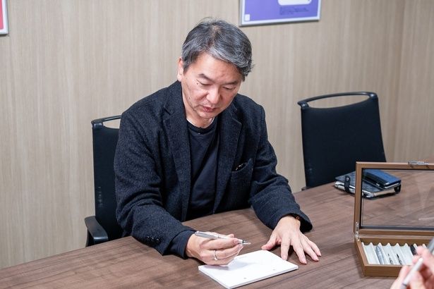 「高級なボールペンを！」情熱をすべて注ぎこんで「THE ZEBRA」が完成した