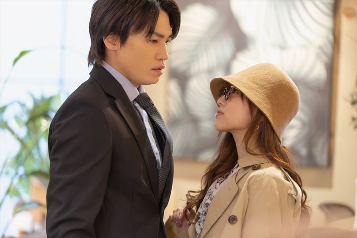 『サレタ側の復讐（ふくしゅう）〜同盟を結んだ妻たち〜』第4話より （C）「サレタ側の復讐」製作委員会 width=