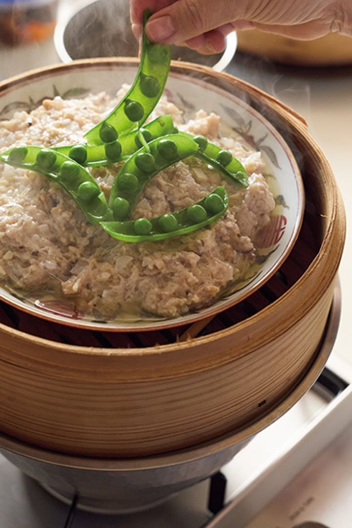 添え野菜は後で加え、食感を生かして。