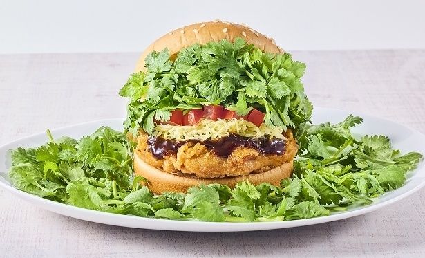 5倍はパクチーが別添えになるので、自分の好みでプラスできる