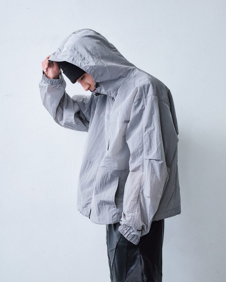 DAWNCE［ダウンス］のシアーテックジャケット