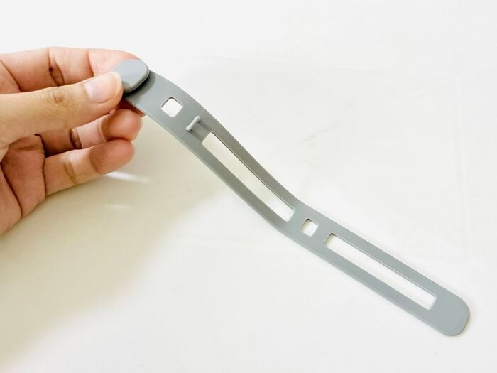 【セリア】考えた人天才！？お出かけが快適になる『優秀バンド』は買いです♪これからの季節にぴったり