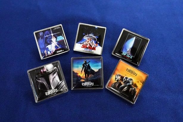 『スター・ウォーズ』ファンは絶対ほしい！日本版のビジュアル仕様のピンバッジ特典